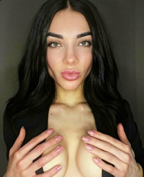 naskusia nackte archiv