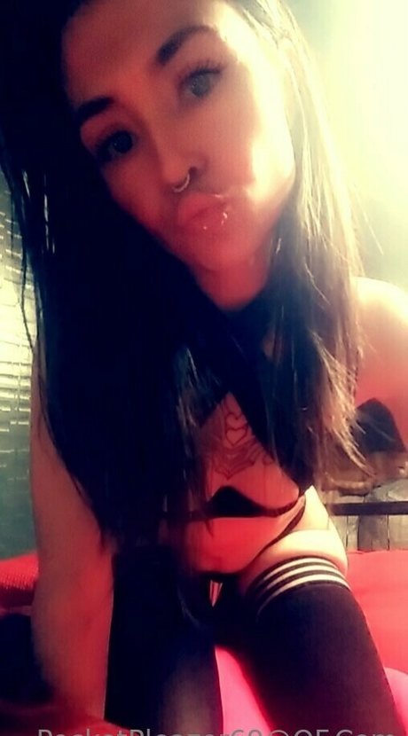 pocketpleazer hd nacktheit galerien