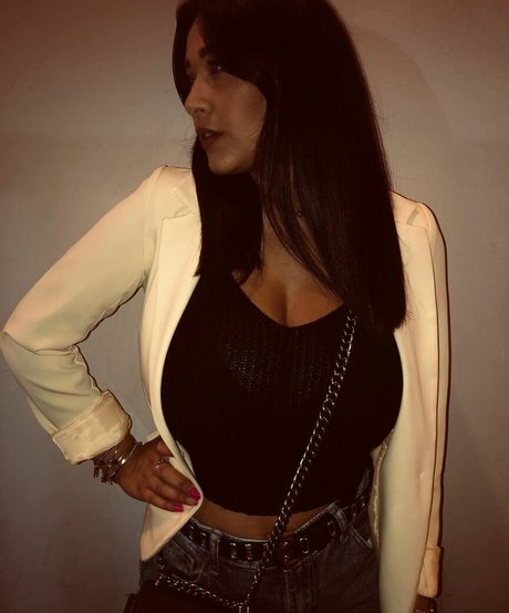 Rita Senatore perfekte hübsche galerie