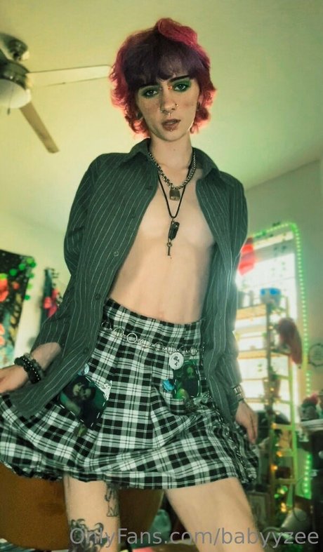Babyyzee pornostar hd archiv