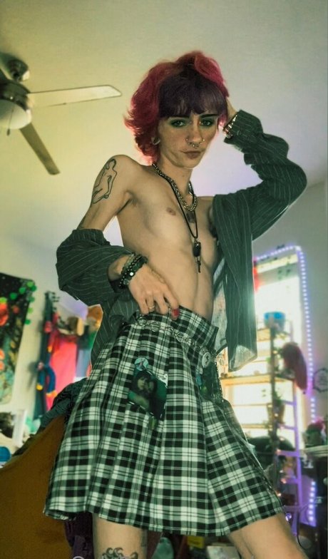 Babyyzee schöne akt foto