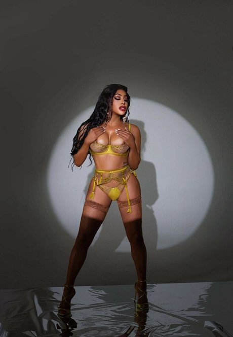 Bella La Femme Bilder