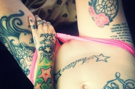 krankenschwester anal onlyfans kunst exklusive galerien