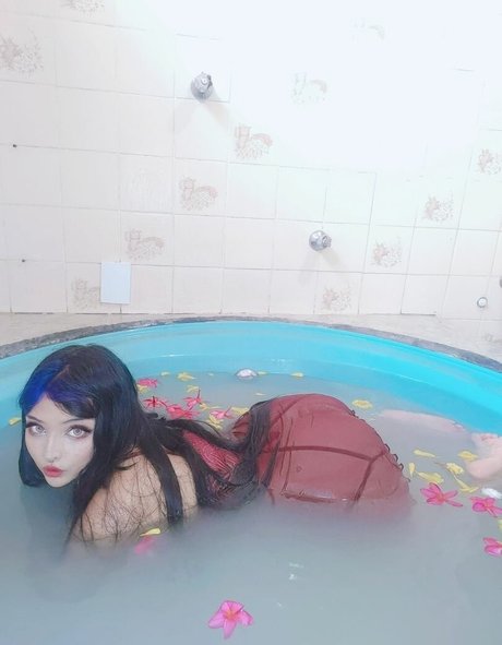 Lollygun nackt bilder