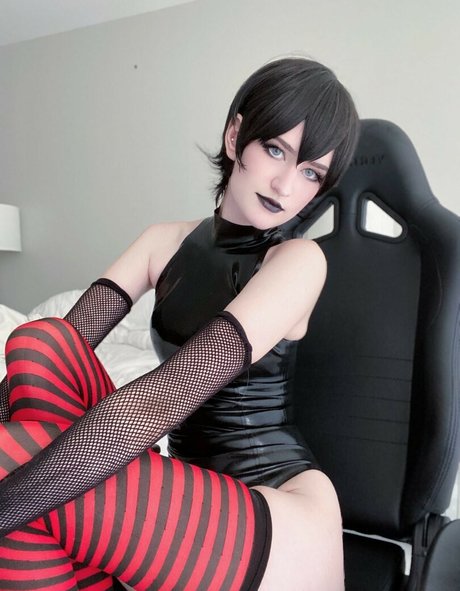 HazelFig exklusive akt bild