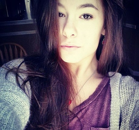 Jordan Rose Schmidt heiße kunst bild