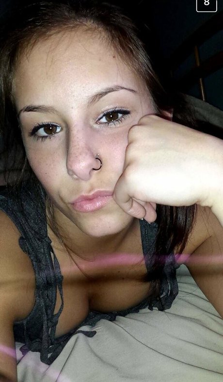 Jordan Rose Schmidt kostenlose erotische bild