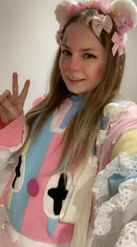 xmaddiemoonx schöne erotische foto