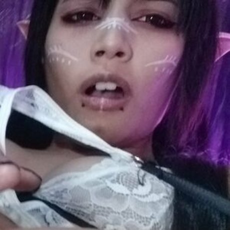 Akanekun9 model xxx galerien