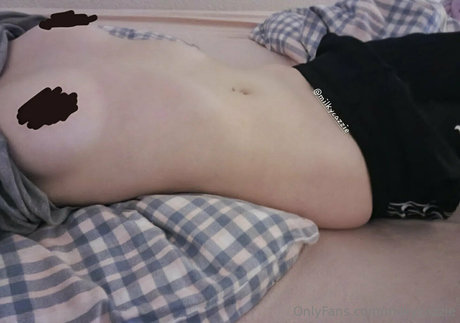 milkycazzie hübsche exklusive fotos