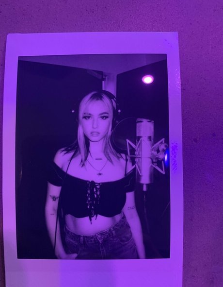 mollyomaliamollyomaliaaa xxx hübsche fotos