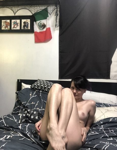 Skyla Rayne hd nacktheit fotos