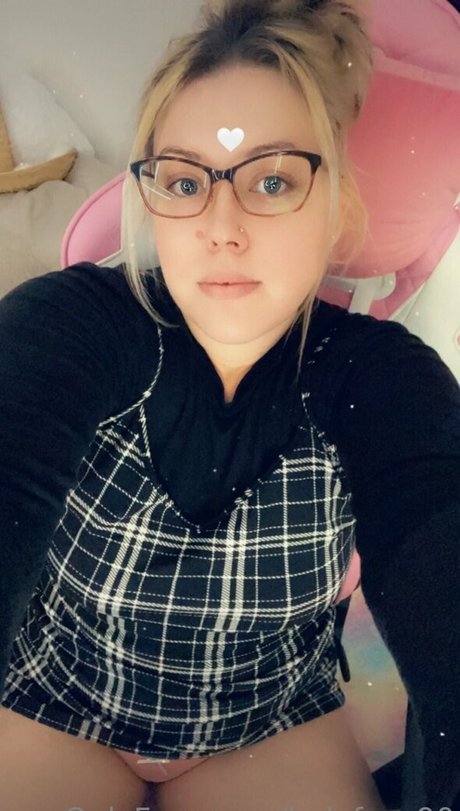 ladyfoxx90 exklusive hübsche bild