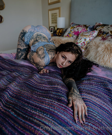 blazed bratfree nacktheit kunst foto