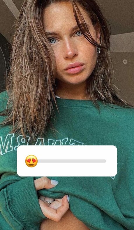 Daria Marinina schöne erwachsene foto