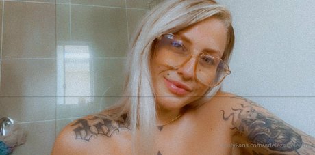 adelezora leefree model nackt fotos