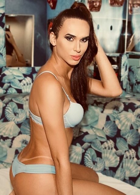 Nathalia Bahls model nackte fotos