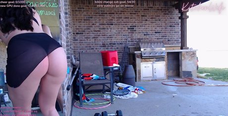 Kitchenwifi erotische heiße foto