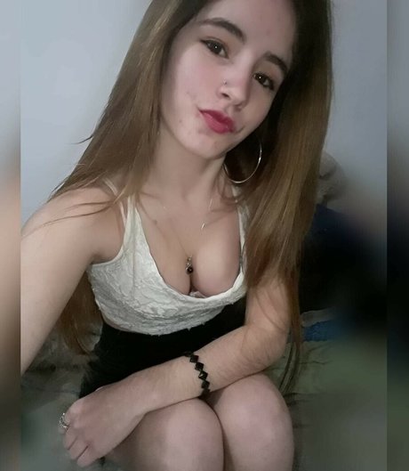 giulicostales nackt exklusive bild