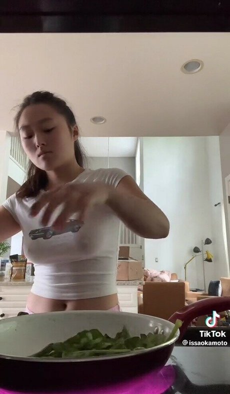 Issa Okamoto beste sexy bilder