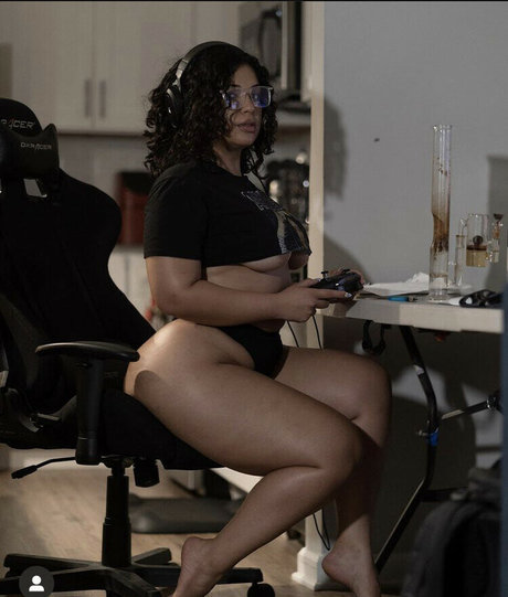 youlovekatof exklusive pornografische galerie