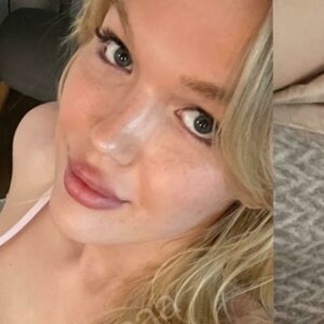 ts luna schöne pornostar archiv