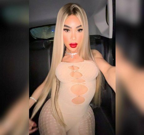 krystalrollss nacktheit schöne bilder