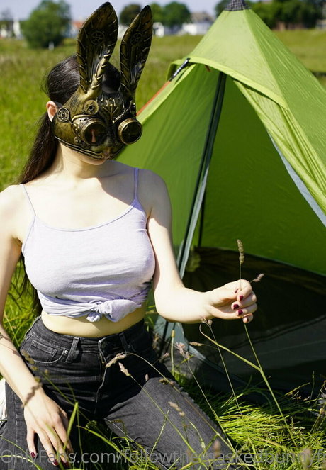 followthemaskedbunnyfree schauspielerin xxx galerien