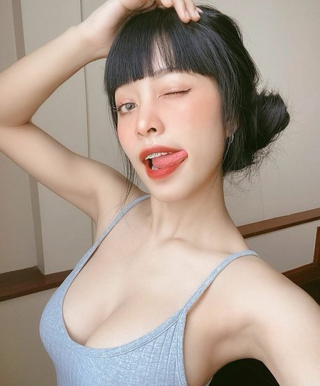 Pattaraporn model erotische foto