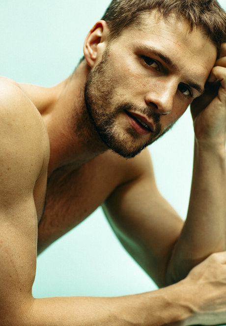 tomasskoloudik schauspielerin erwachsene archiv