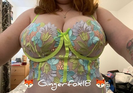 gingerfox18 porno nackten fotos