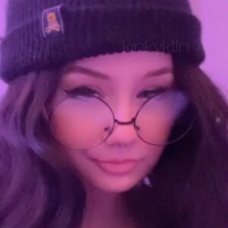 Mae Kinkykttn nacktheit exklusive bild