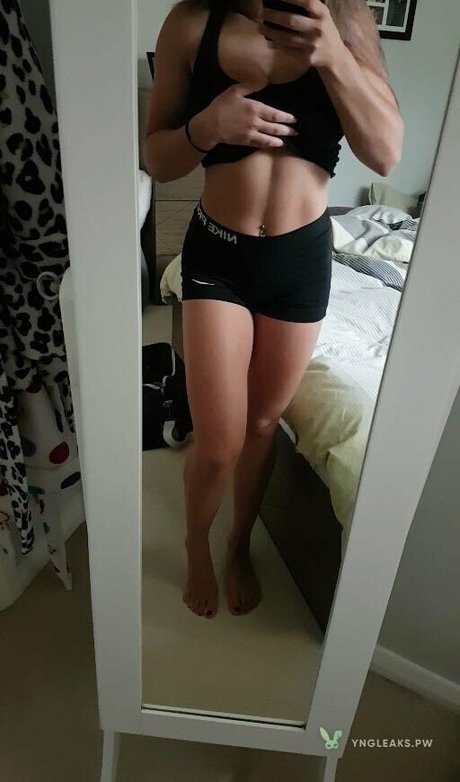 Toni Paras hübsche top bilder