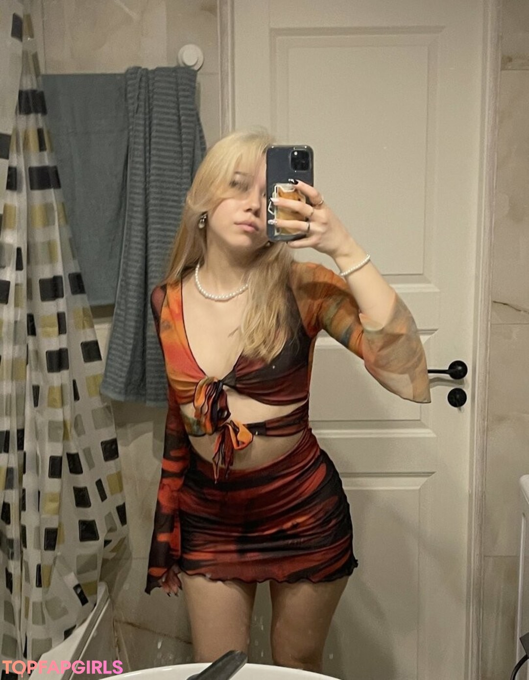 Ivy owowo hübsche exklusive fotos