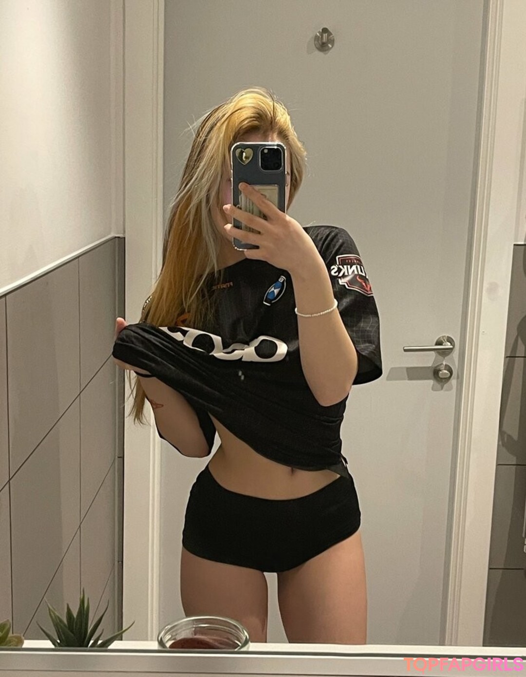 Ivy owowo nackt perfekte foto