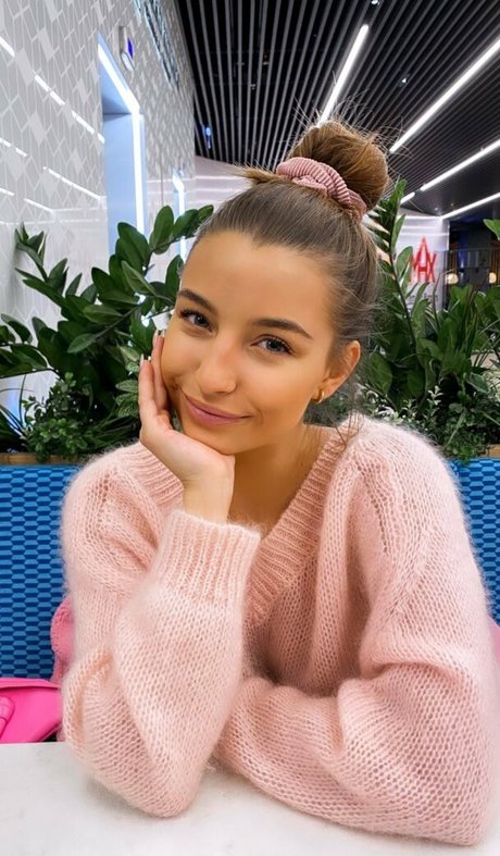 Julia Wieniawa schauspielerin nackten archiv