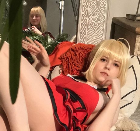 Xiao Elsie top erotische galerie