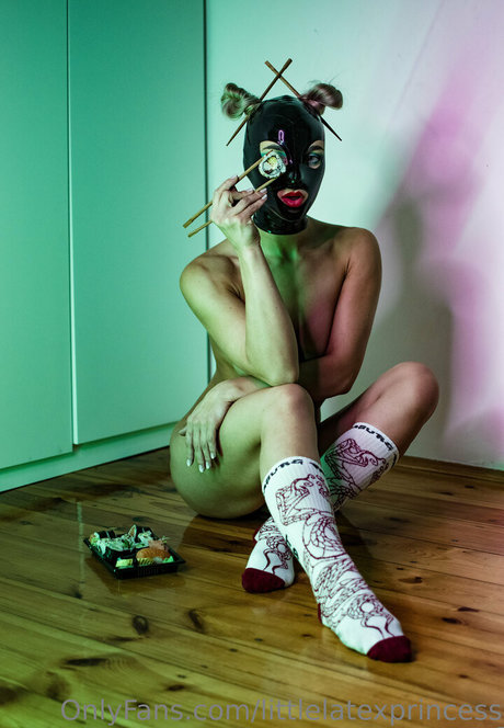 littlelatexprincess porno bilder