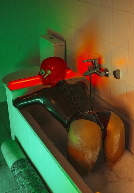 littlelatexprincess hübsche schöne archiv