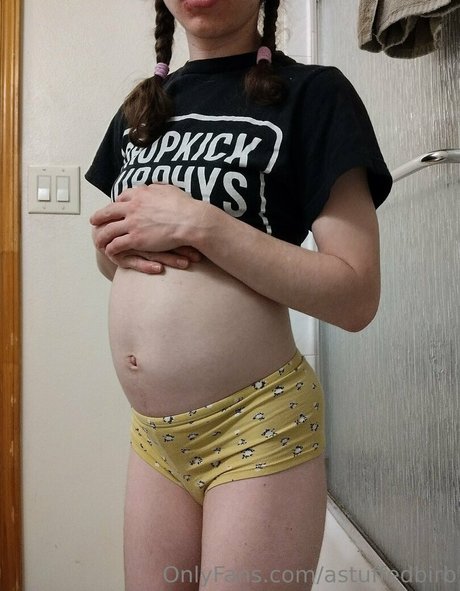 astuffedbirb nackt akt galerien