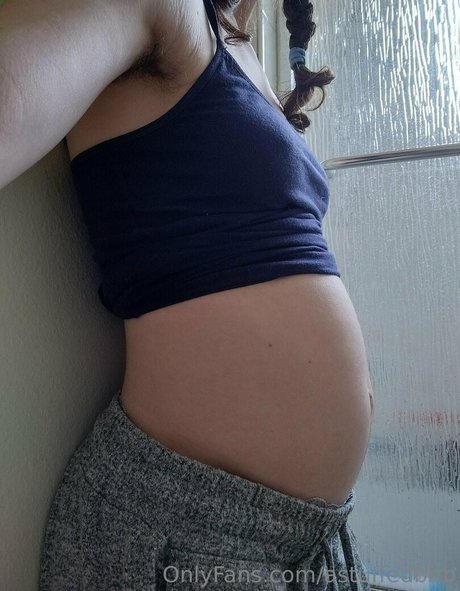 astuffedbirb nacktheit archiv