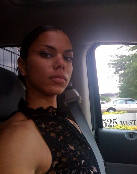 Alysha Clark kostenlose nackt bilder