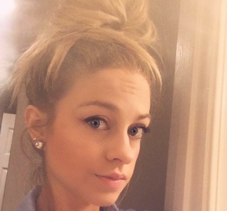 Kenzie Colvard exklusive porno bild