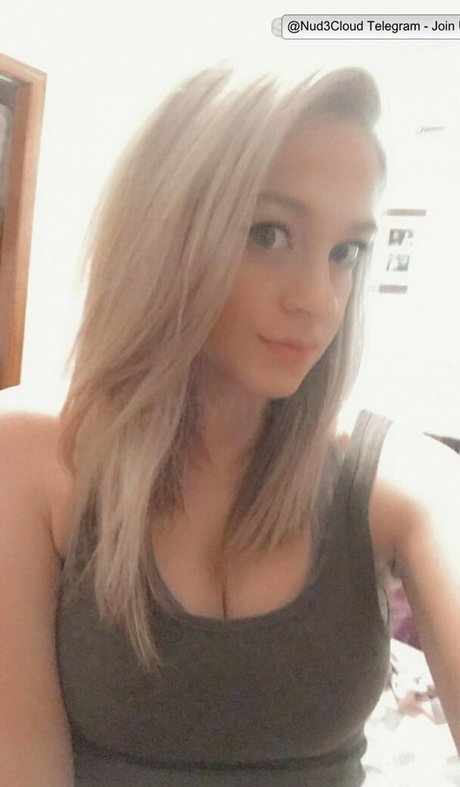 Kenzie Colvard pornostar schöne galerie