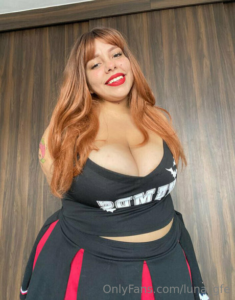 luna gfe model exklusive foto