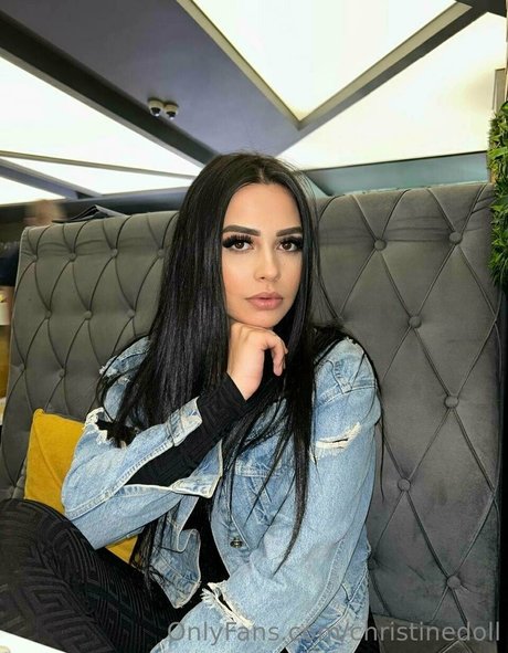 christinedoll xxx galerien