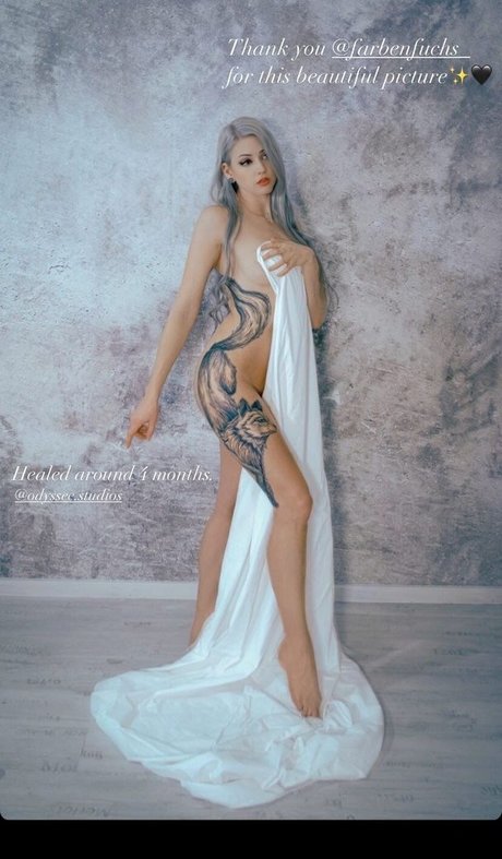 Farbenfuchs schöne nackt fotos