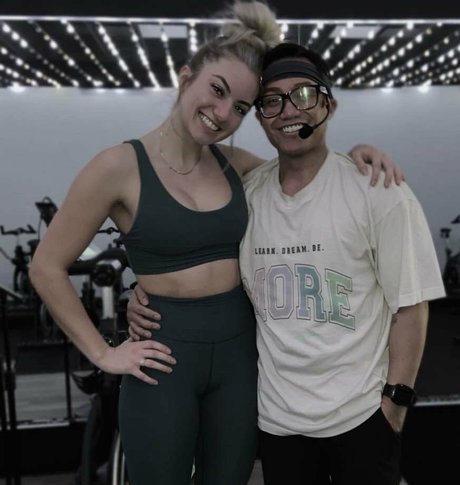 Tavia erwachsene nackten galerien