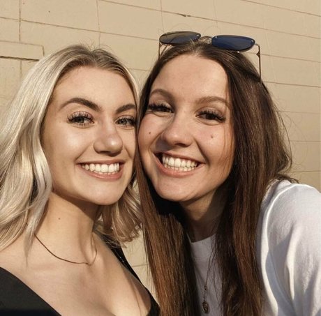 Tavia sexy nackt fotos