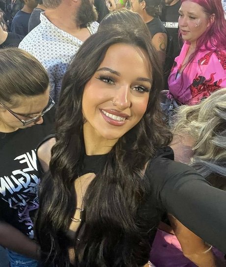 Brylee nackt perfekte bild